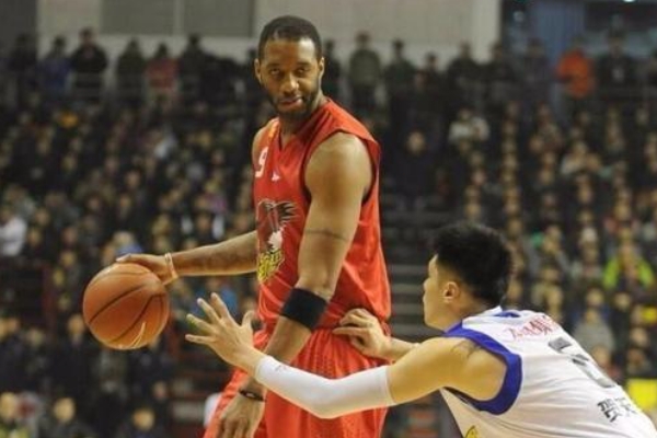 CBA歷史上哪位外援給中國球隊(duì)帶來最大幫助？